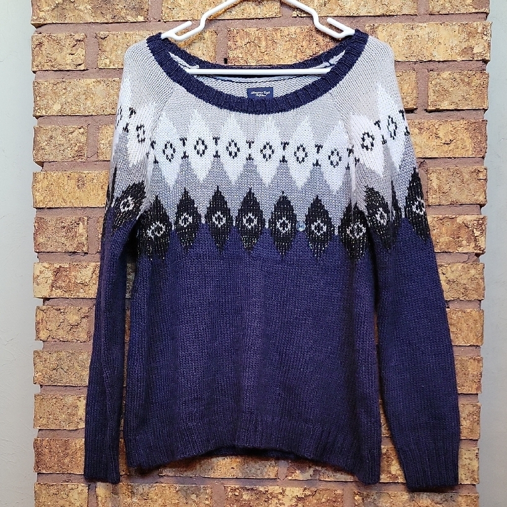 American Eagle Outfitters Cozy Wool Blend Sweater Size Medium New with Tags